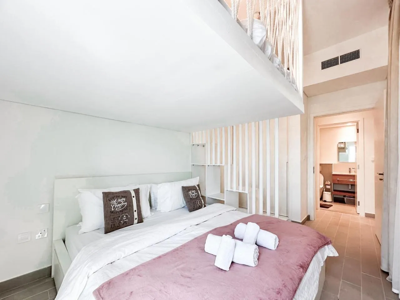 Apartment Cozy 1 Bedroom In Golfville Dubai Hills